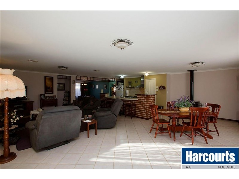 57 Samrose Road, Dalyellup WA 6230