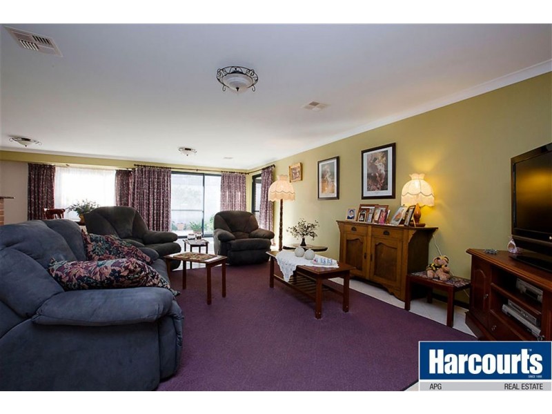 57 Samrose Road, Dalyellup WA 6230