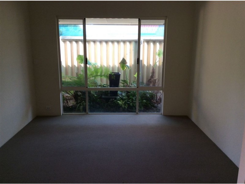 32 Carbine Loop, Millbridge WA 6232