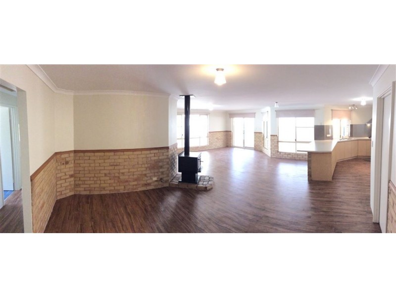 6 Kingfisher Tce, Australind WA 6233