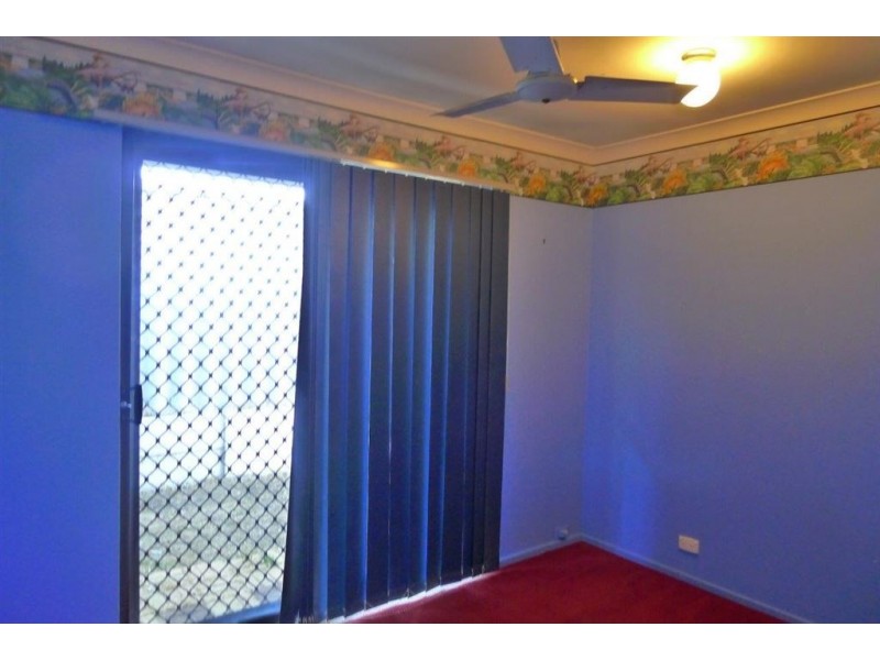 26 Crampton Ave, Usher WA 6230
