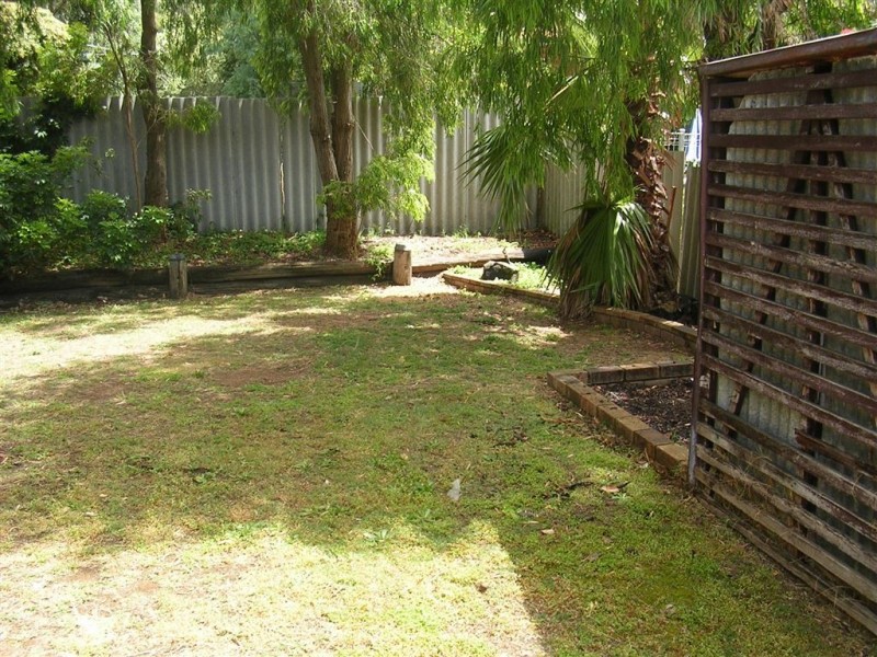 160 Lucy Victoria Ave, Australind WA 6233