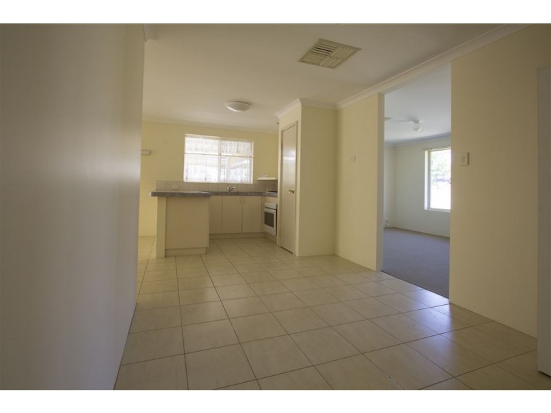 10 Bungarra Street, Australind WA 6233