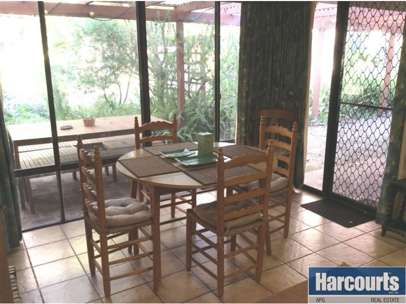 8 Tamarind Crescent, Gelorup WA 6230