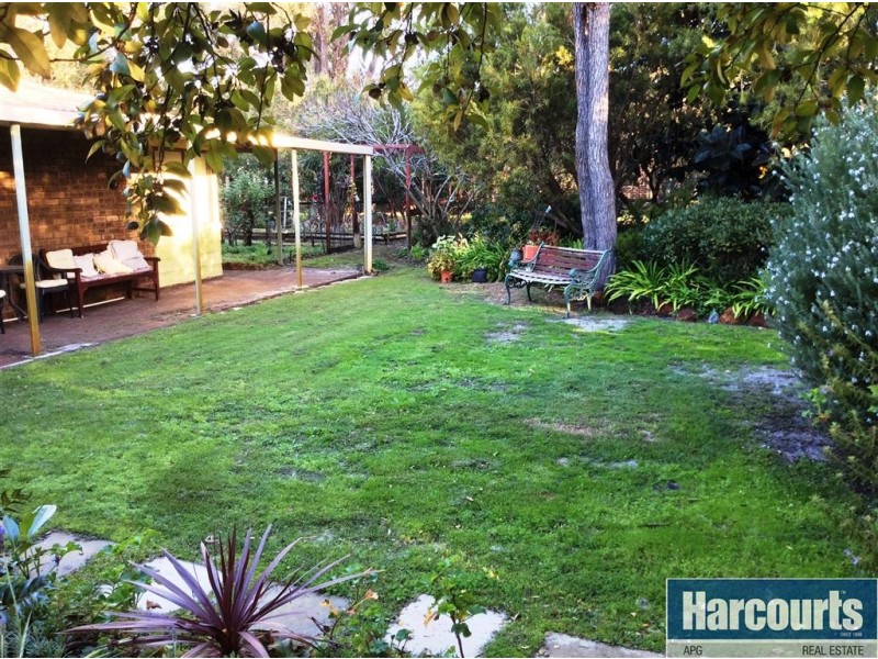 8 Tamarind Crescent, Gelorup WA 6230