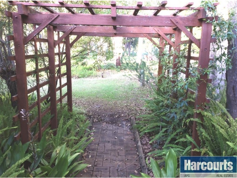 8 Tamarind Crescent, Gelorup WA 6230