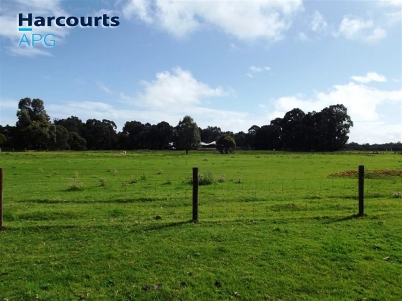 42 Lillydale Road, North Boyanup WA 6237