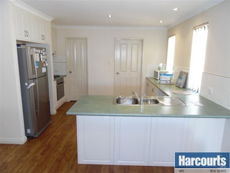 5 Mili Court, Carey Park WA 6230