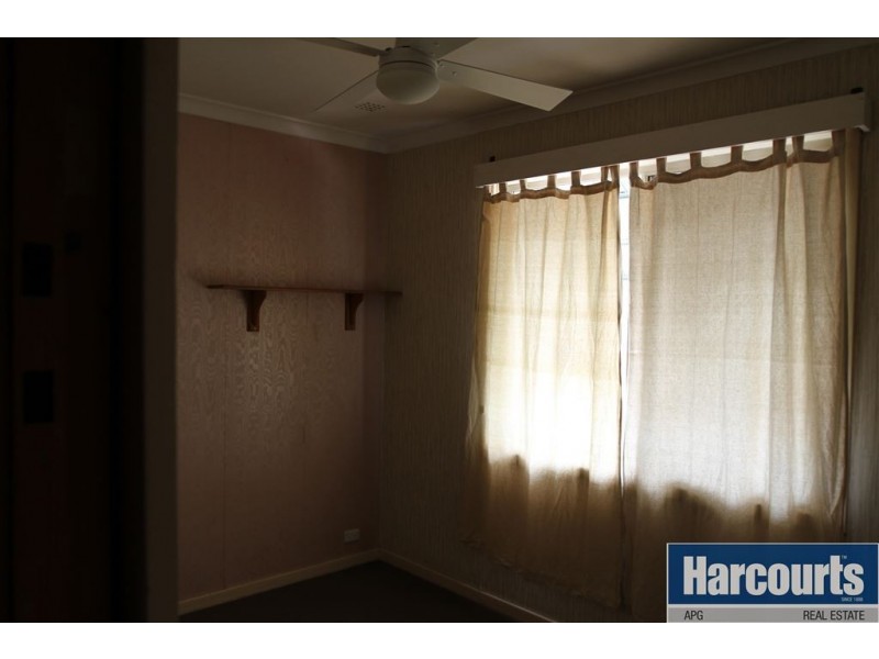 1/3 Mouarn Street, Carey Park WA 6230