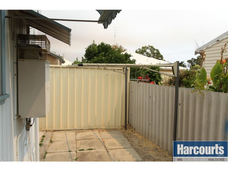 1/3 Mouarn Street, Carey Park WA 6230