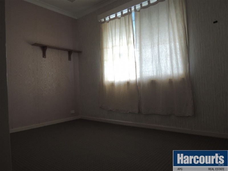 1/3 Mouarn Street, Carey Park WA 6230