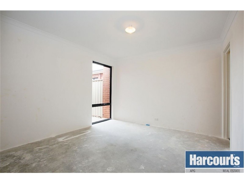 24 Golden Beryl, Australind WA 6233