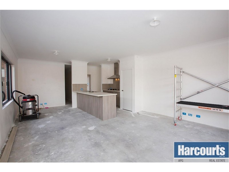 24 Golden Beryl, Australind WA 6233