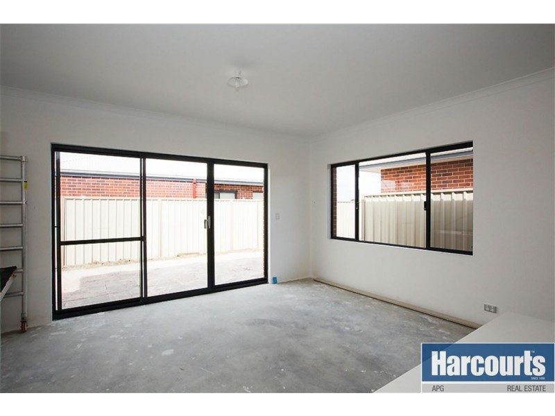 24 Golden Beryl, Australind WA 6233