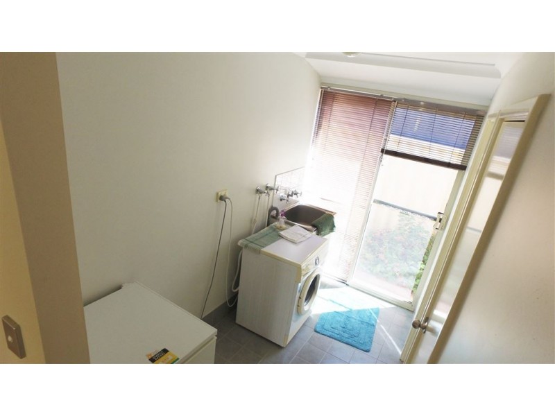 38 Swan Avenue, Millbridge WA 6232