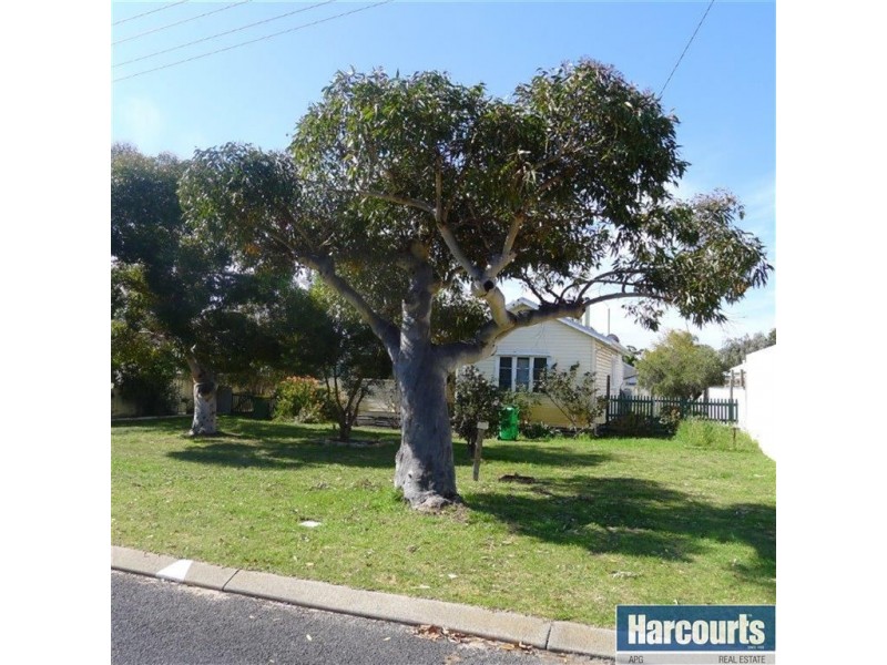 9 Little Street, Carey Park WA 6230