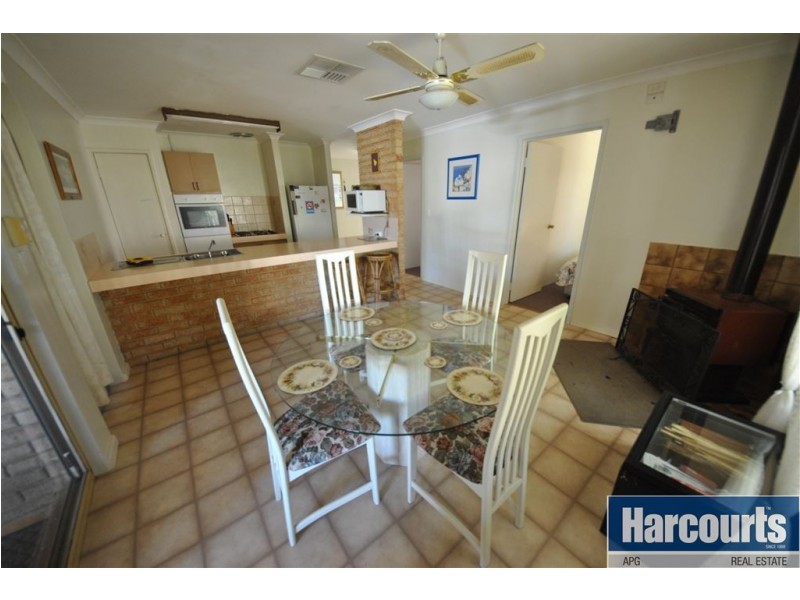 301 Ocean Drive, Withers WA 6230