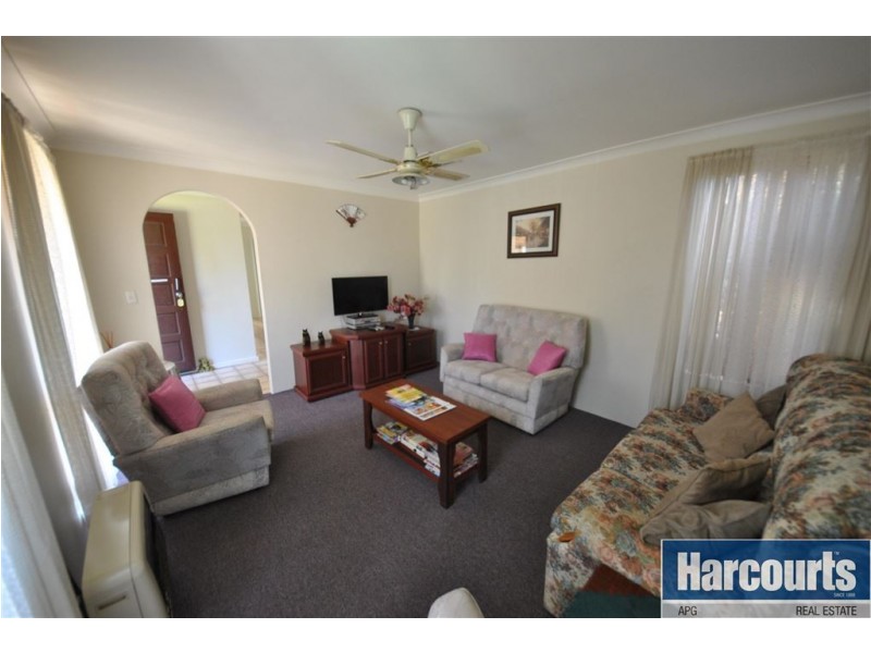 301 Ocean Drive, Withers WA 6230