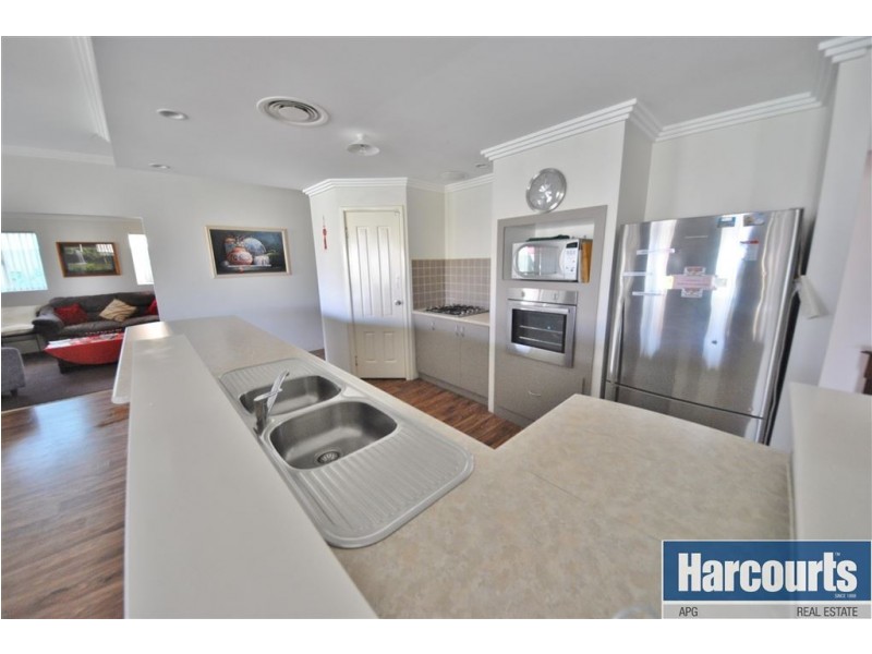 53 Leschenault Parade, Australind WA 6233