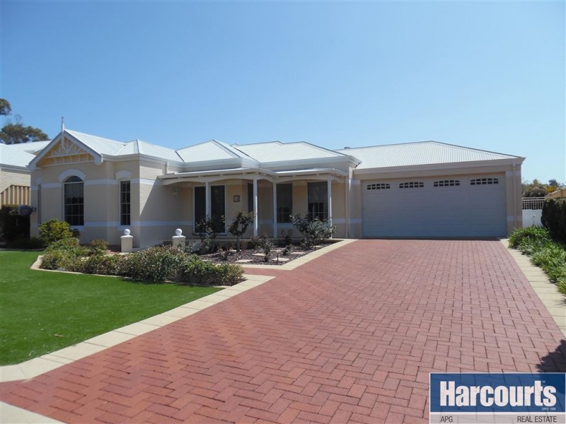 10 Wonil Crescent, Dalyellup WA 6230