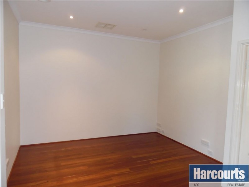 10 Wonil Crescent, Dalyellup WA 6230