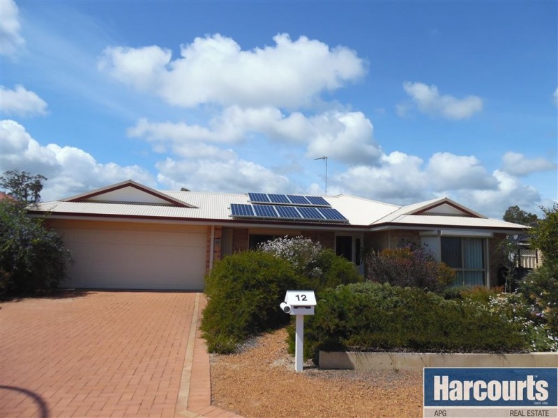 12 Clare Road, College Grove WA 6230