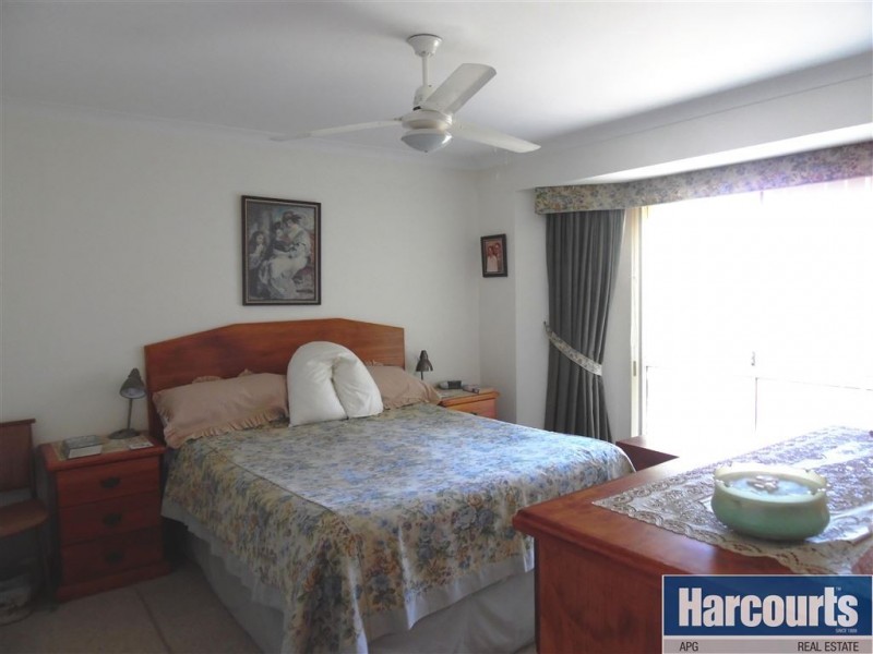 12 Clare Road, College Grove WA 6230