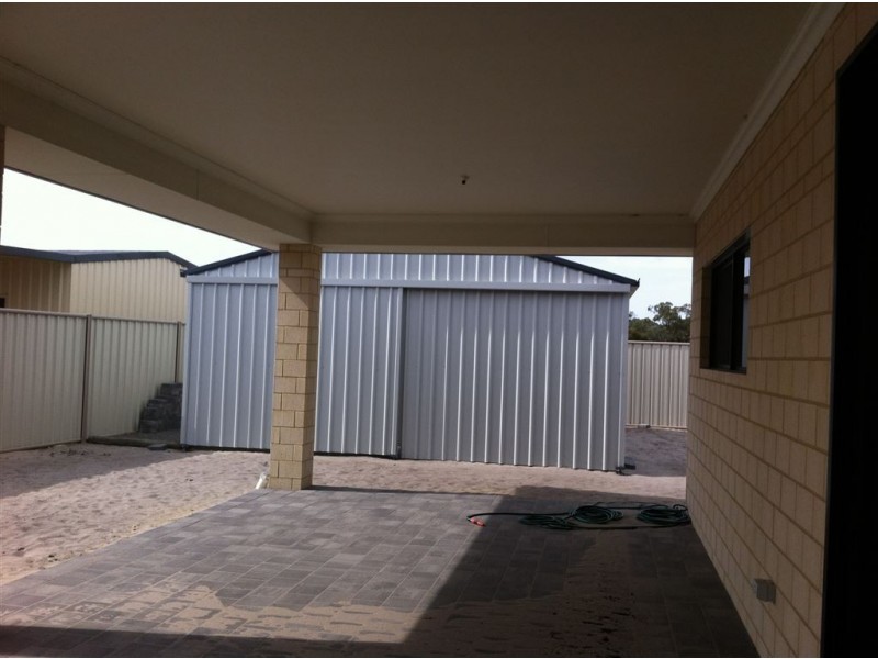 15 Charoite Street, Australind WA 6233