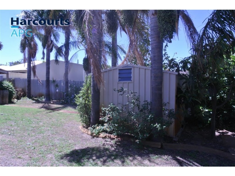 2 Hordern Place, Usher WA 6230