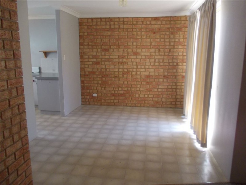 4A Hughlings Place, Australind WA 6233