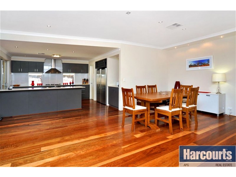 11 Katinka Street, Dalyellup WA 6230