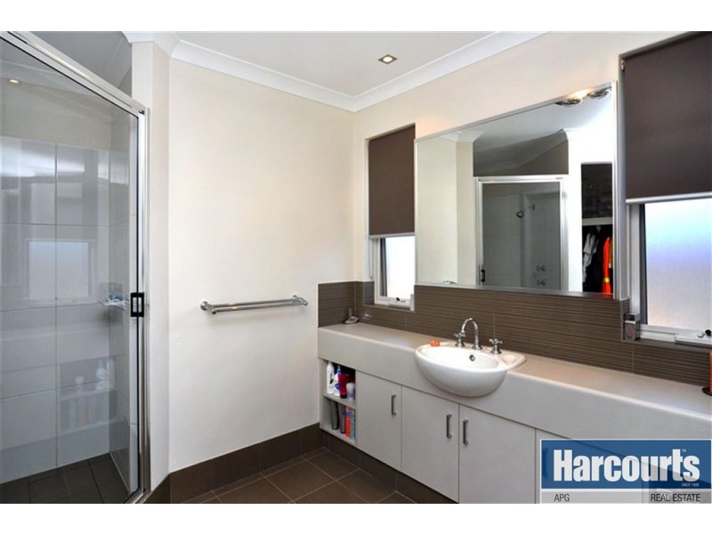 11 Katinka Street, Dalyellup WA 6230