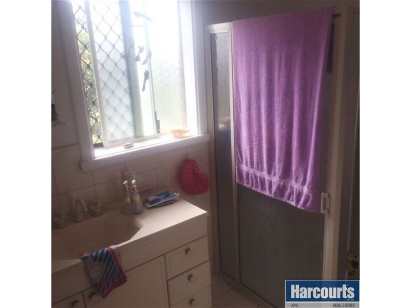 15 Stallard Place, Withers WA 6230