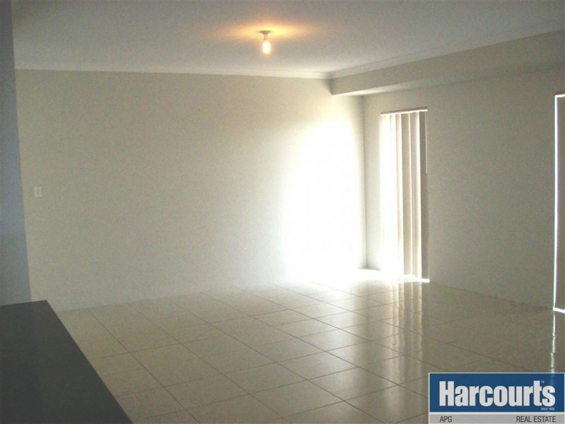 5 Advance Road, Dalyellup WA 6230