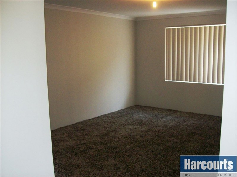 5 Advance Road, Dalyellup WA 6230