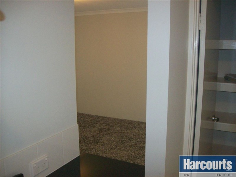 5 Advance Road, Dalyellup WA 6230