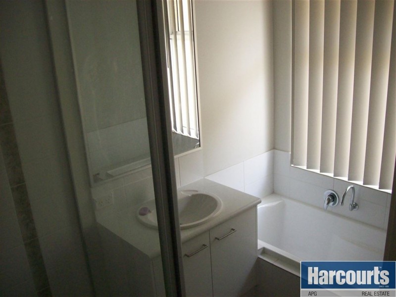 5 Advance Road, Dalyellup WA 6230