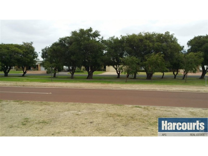 14 Burgee Cove, Geographe WA 6280