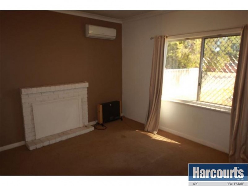 19 Boyalla Street, Carey Park WA 6230