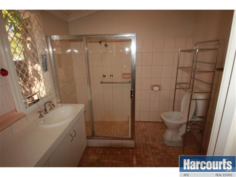 19 Boyalla Street, Carey Park WA 6230