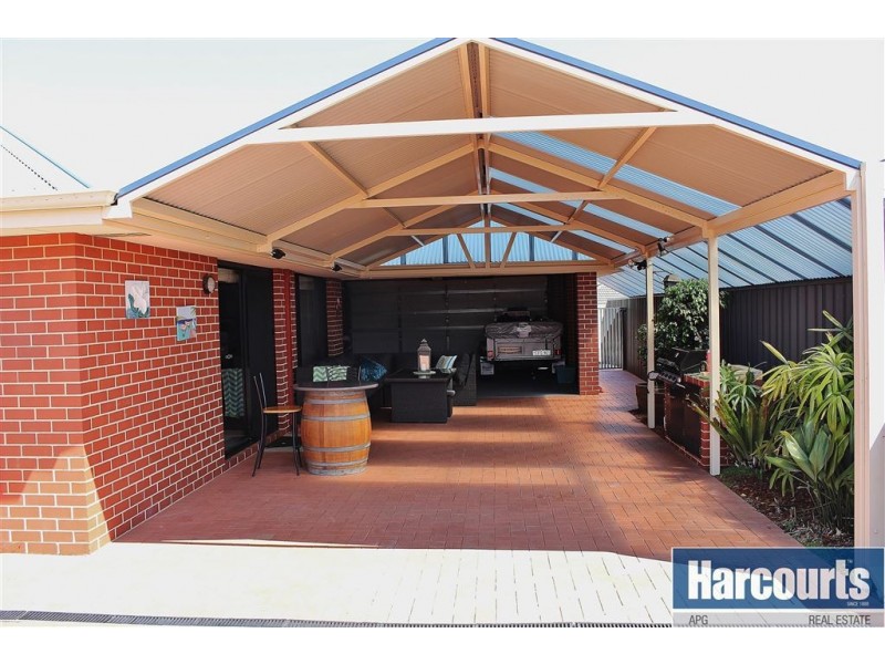 7 Coojong Road, Dalyellup WA 6230