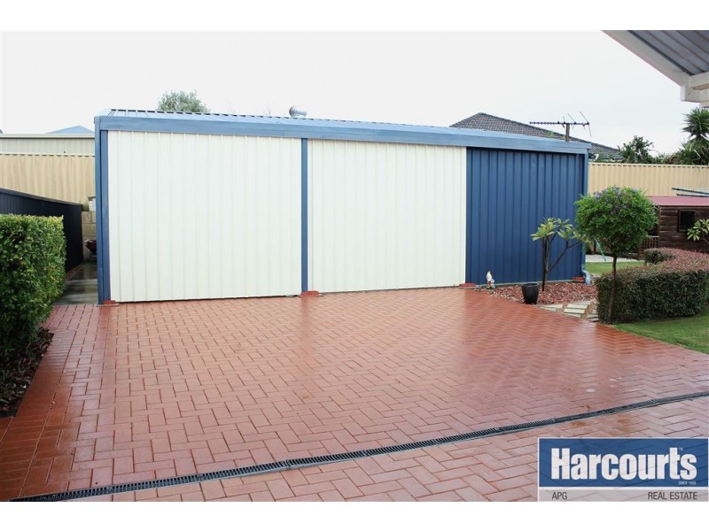 7 Coojong Road, Dalyellup WA 6230
