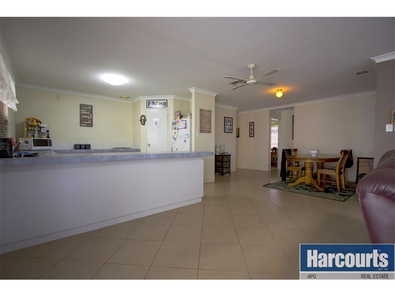 5 Thompson Place, Australind WA 6233