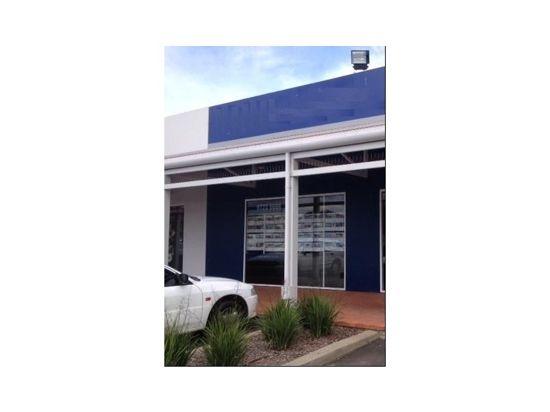 2/1 Mardo Avenue, Australind WA 6233