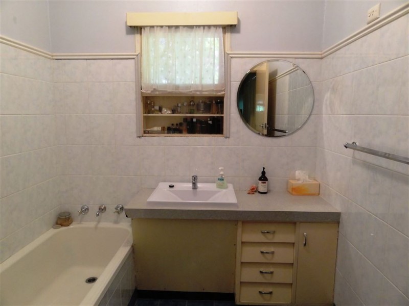 9 A Gibson Street, South Bunbury WA 6230