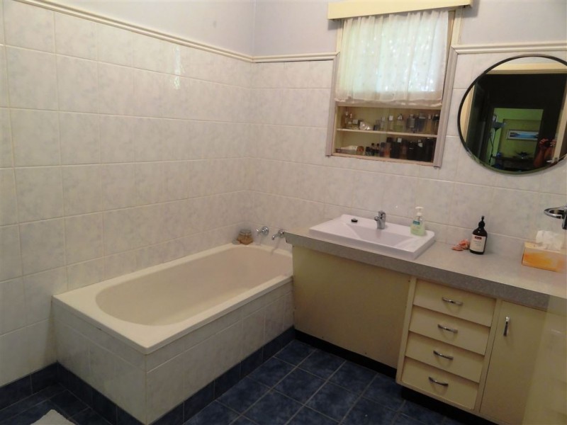 9 A Gibson Street, South Bunbury WA 6230