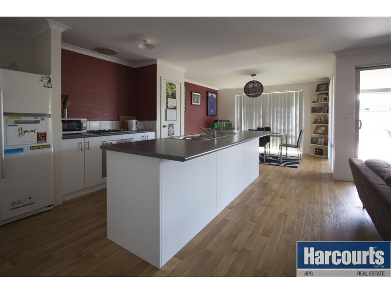 14 Snakewood Bend, Glen Iris WA 6230