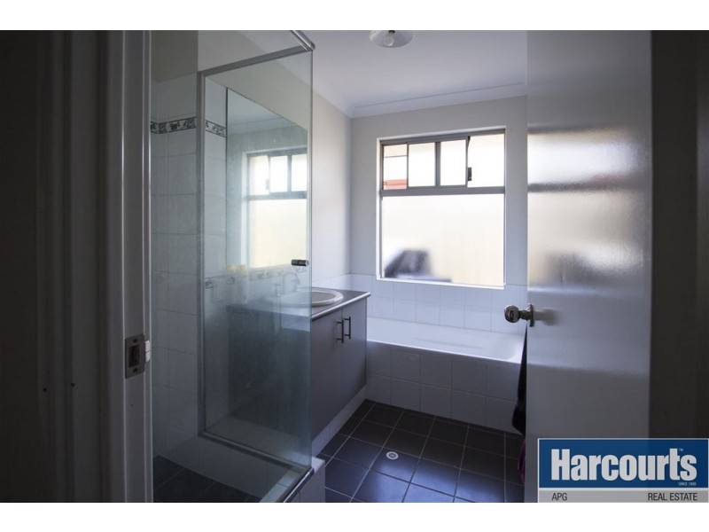 14 Snakewood Bend, Glen Iris WA 6230