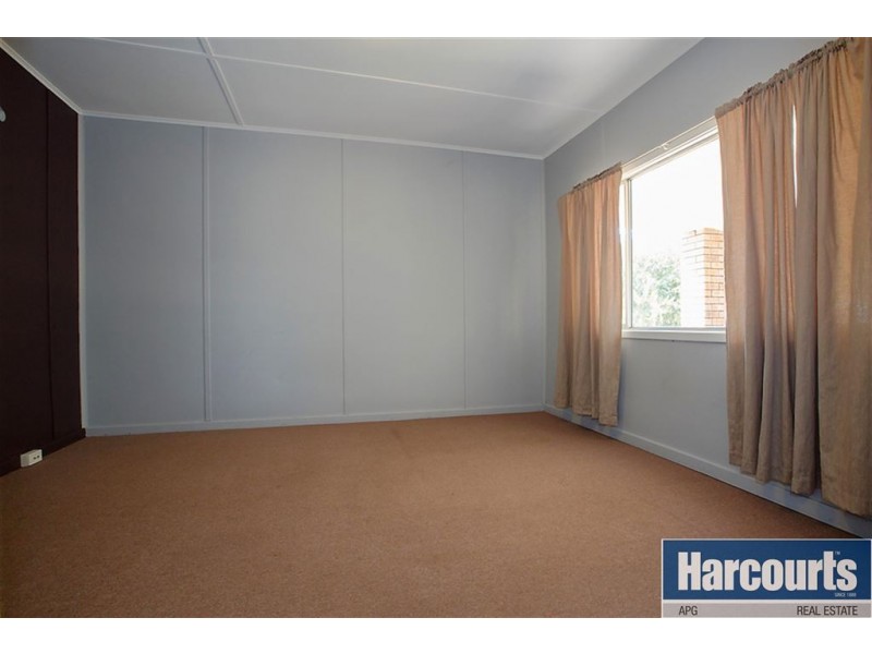 6 Ogden Street, Collie WA 6225