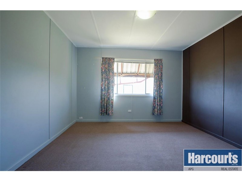 6 Ogden Street, Collie WA 6225